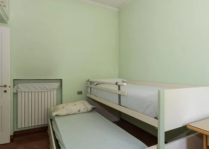 Pit Stop Motorvalley - Near Old Town Modena